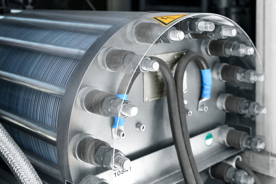 New sealants and adhesives for electrolysers