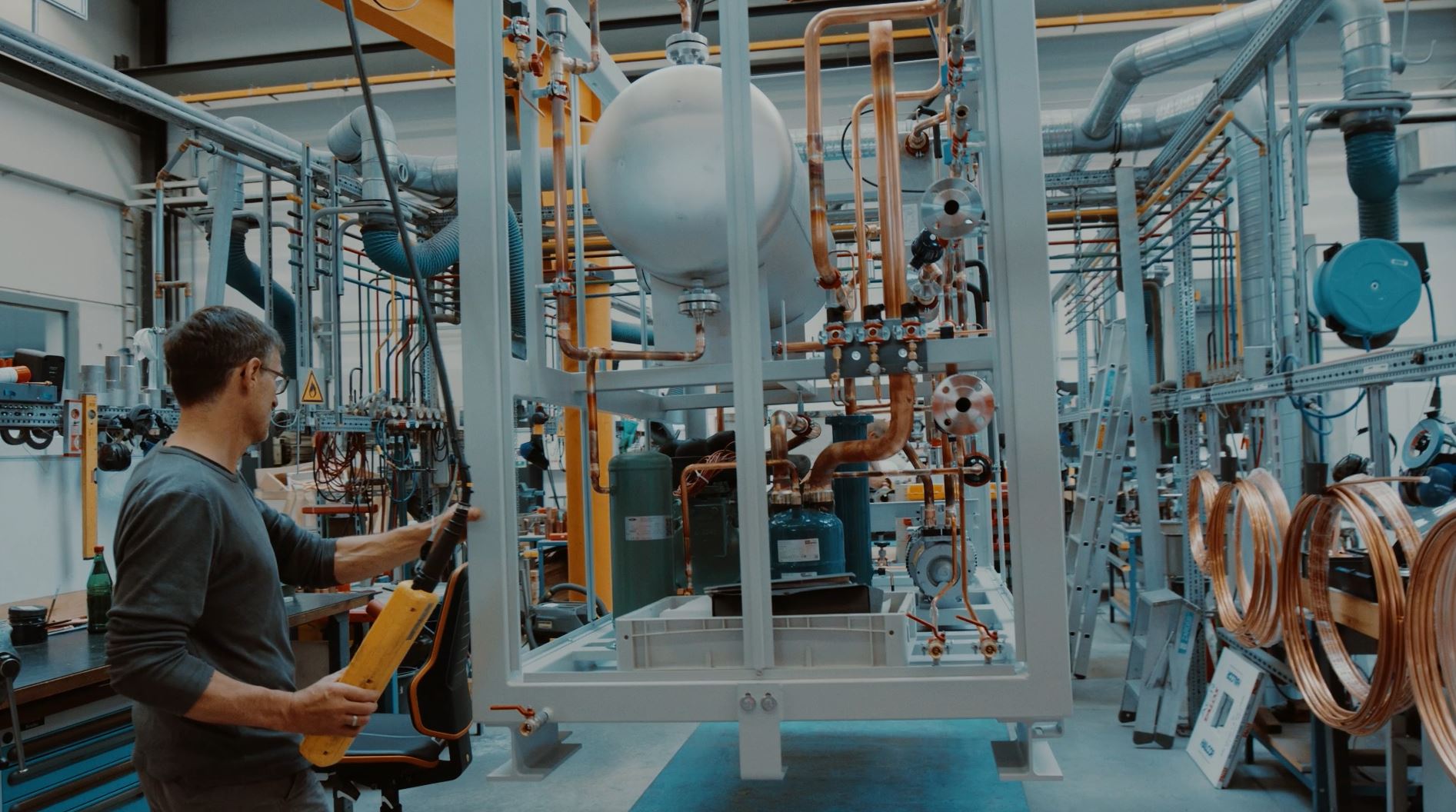 How LAUDA supports the hydrogen industry with innovative cooling solutions