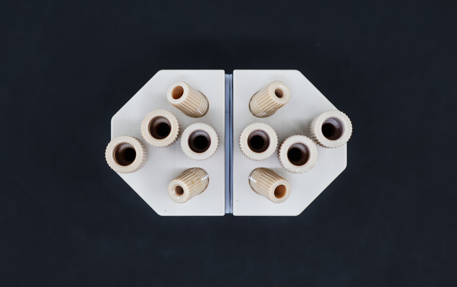 The M-Cell: 1 cm² Multipurpose Electrochemical Cell