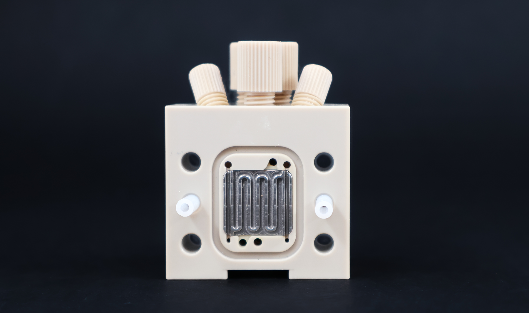 The M-Cell: 1 cm² Multipurpose Electrochemical Cell