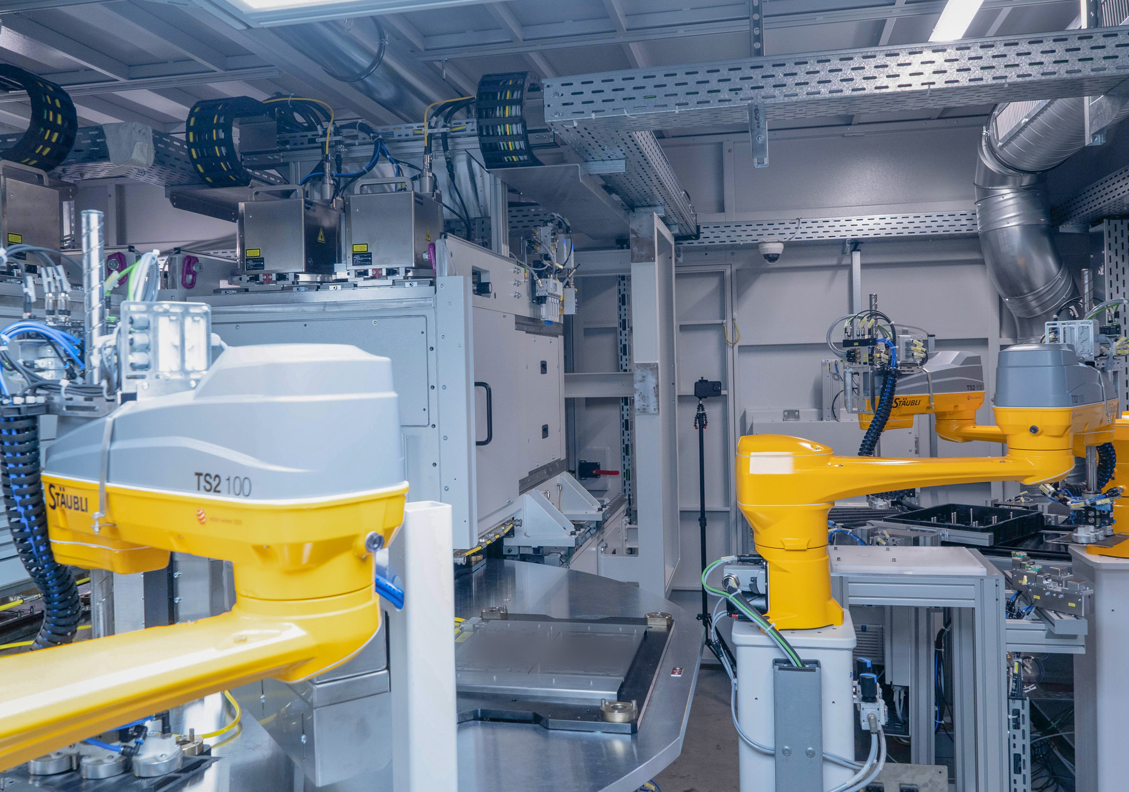 Laser manufacturing of metallic bipolar plates